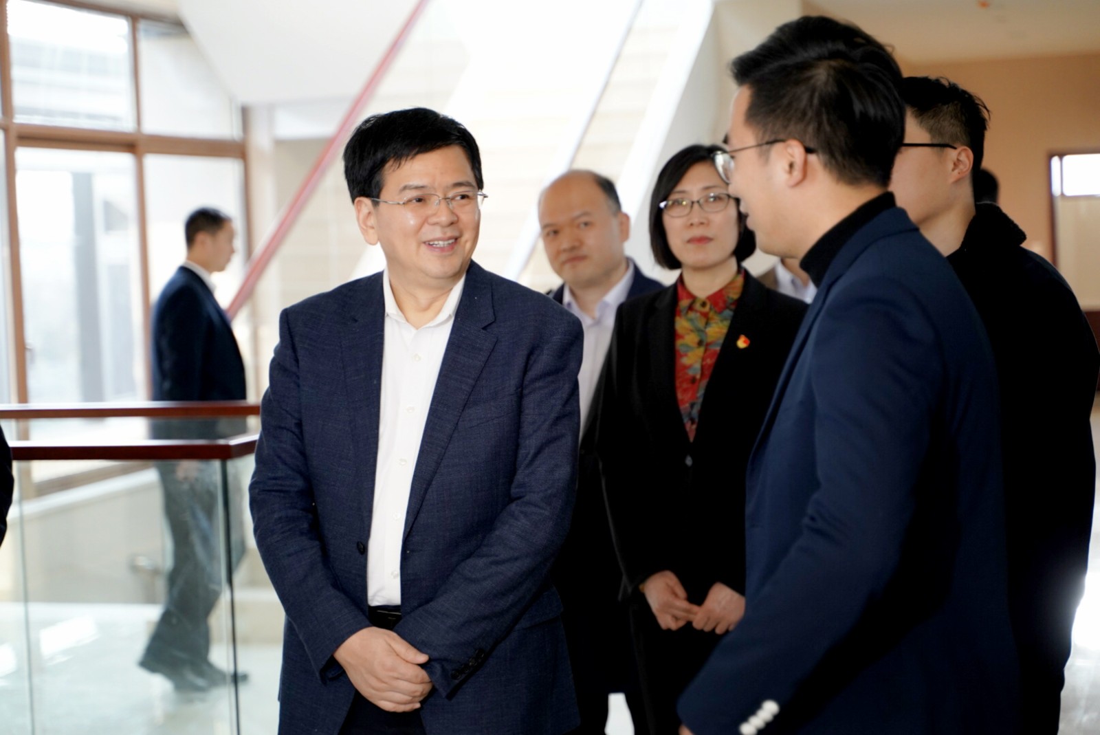 1562740550353920iv2c.jpg 微信图片_2019031917301414.jpg